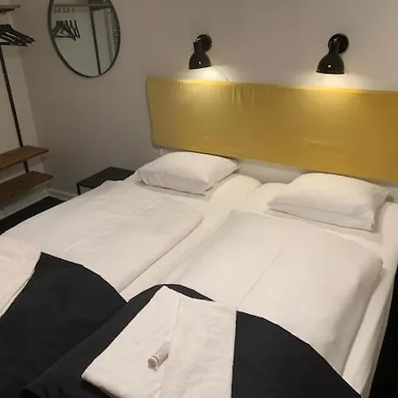 Diagonalkroen Inn Give